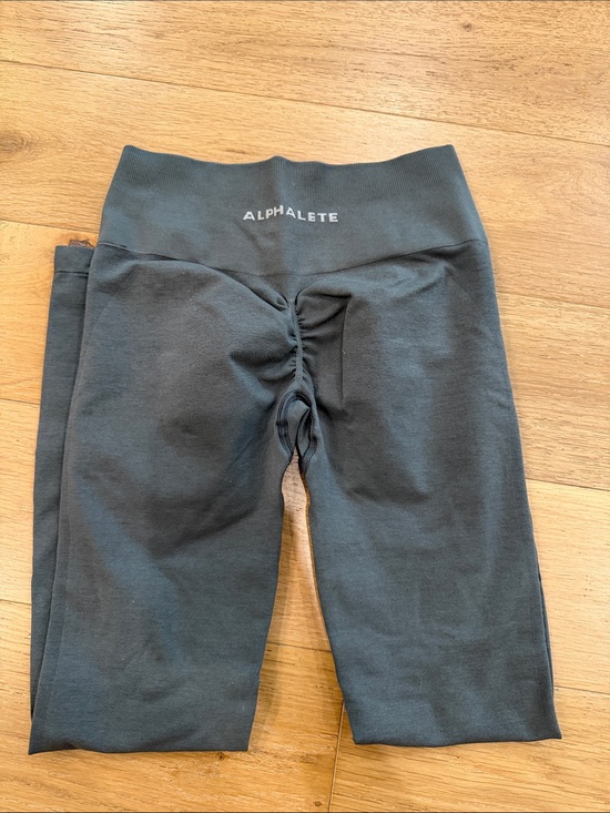 Alphalete Pants - Alphalete Charcoal/Green High-Waist Leggings